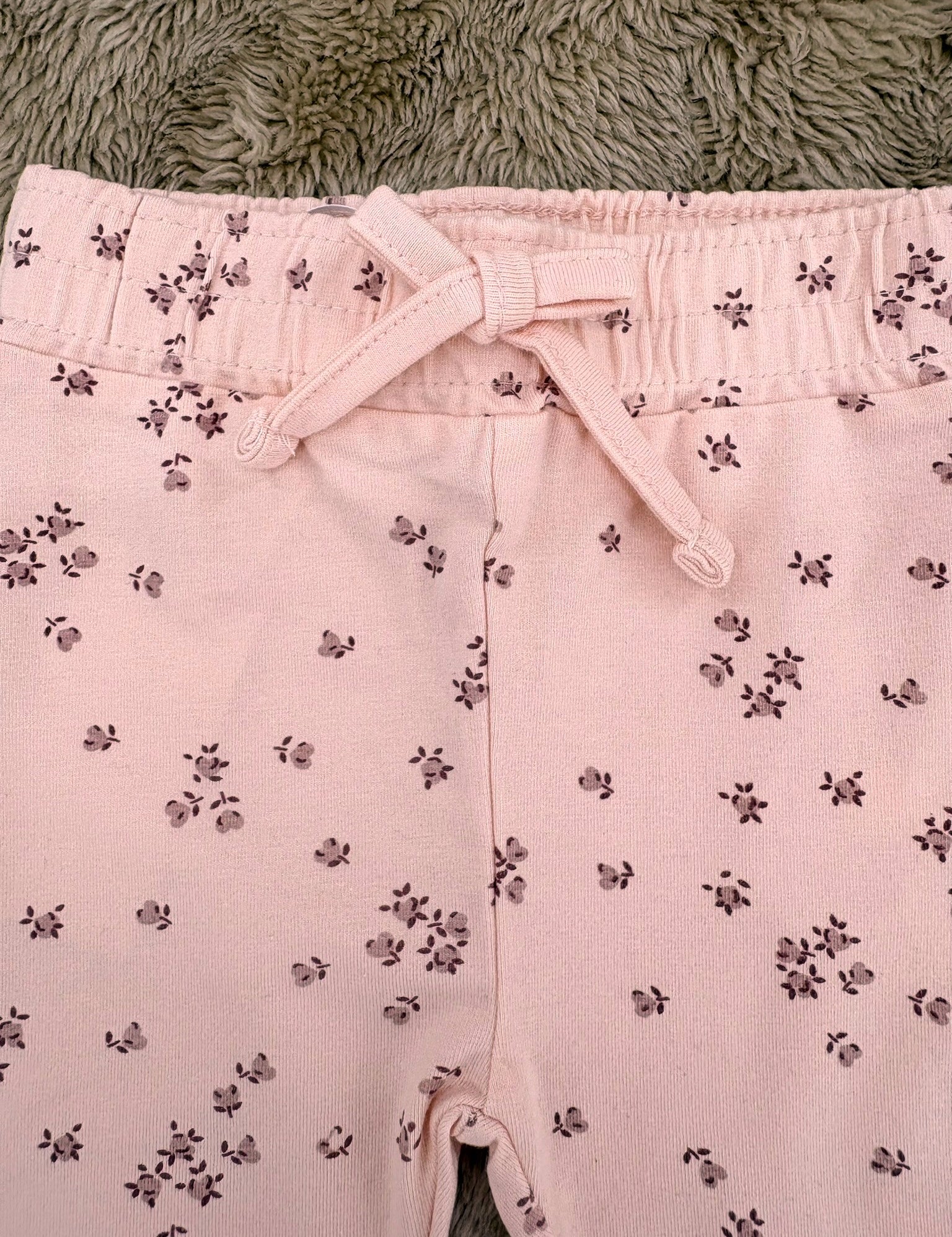 Baby Hose Rosa mit Blumen für Mädchen