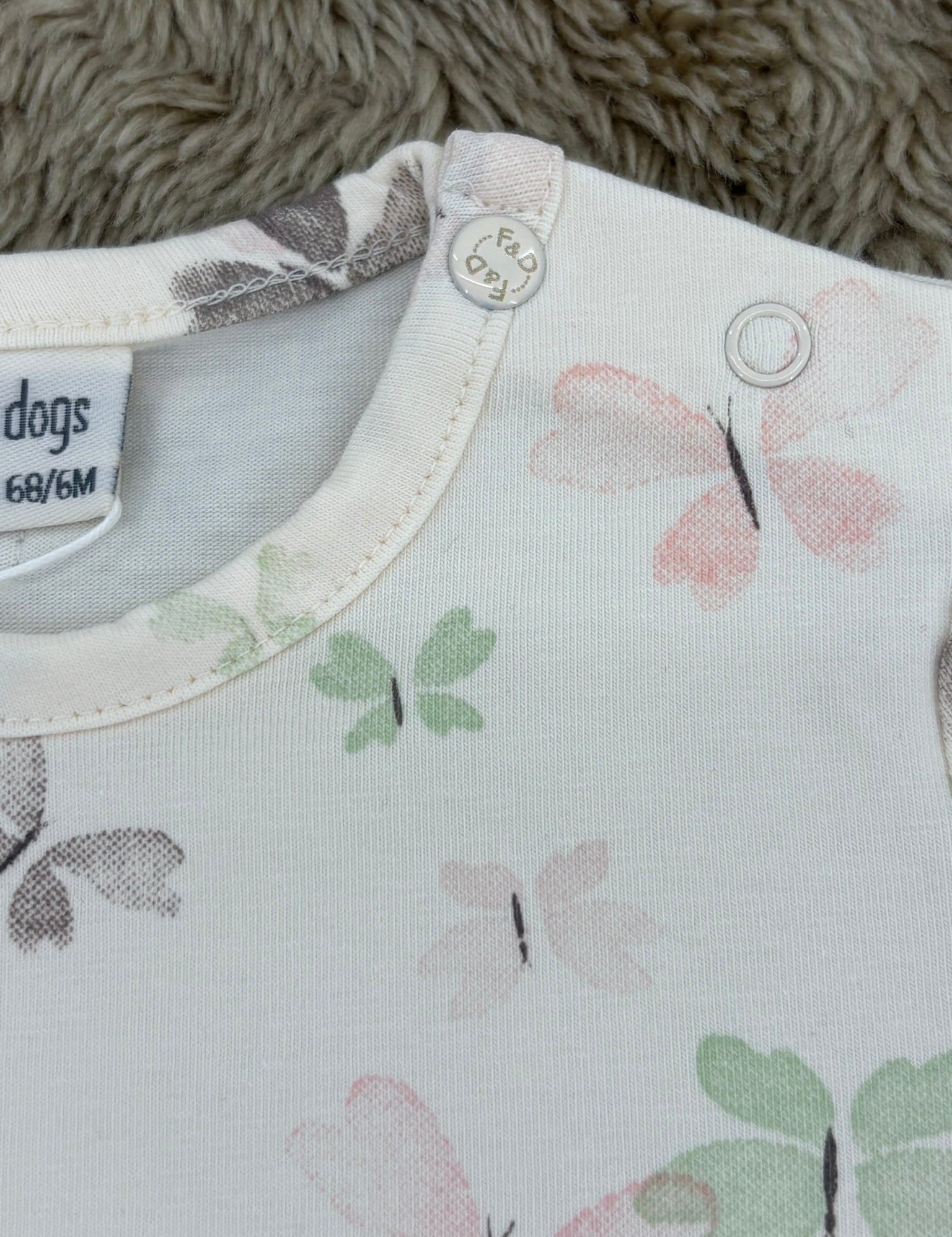Baby Langarmshirt Ivory mit Schmetterlingen für Mädchen