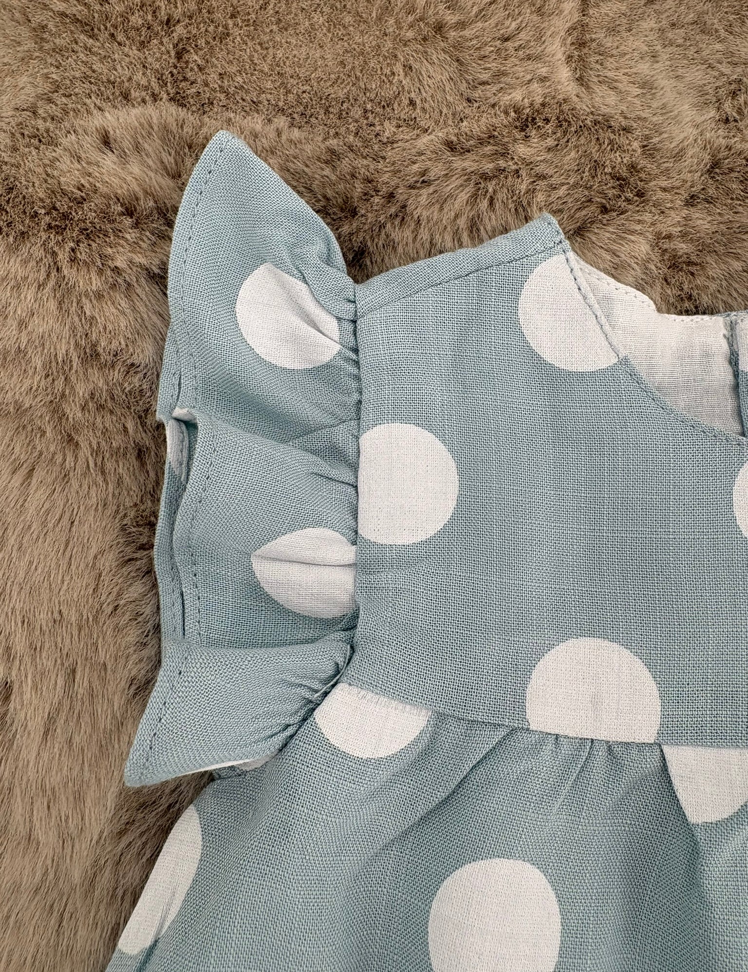 Kleid Hellblau mit Punkten & Rüschen für Mädchen Baby