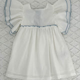 Kleid Ivory mit Flatterärmeln & Blauer Schleife