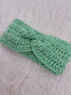 Handgehäkeltes Chenille-Stirnband