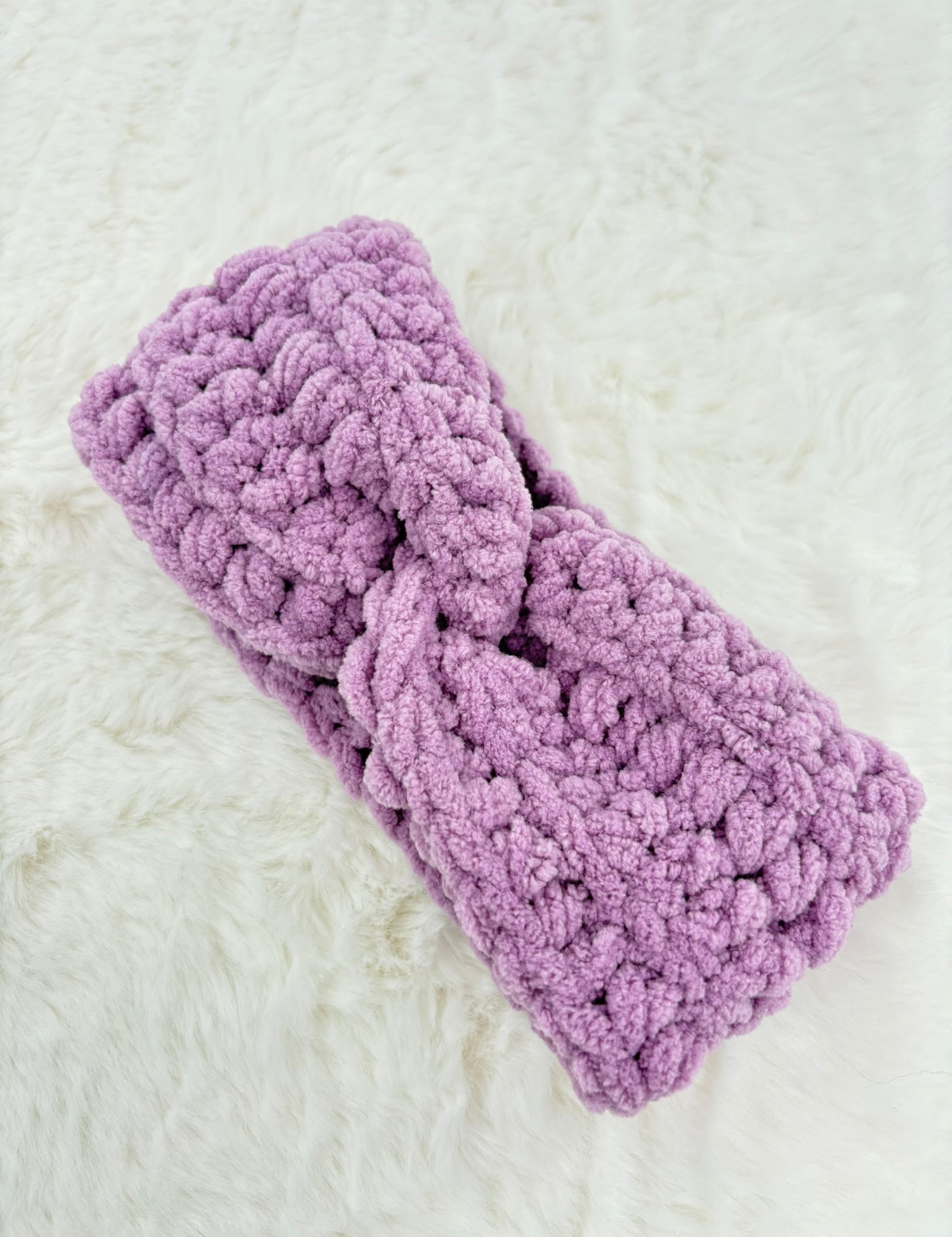 Handgehäkeltes Chenille-Stirnband