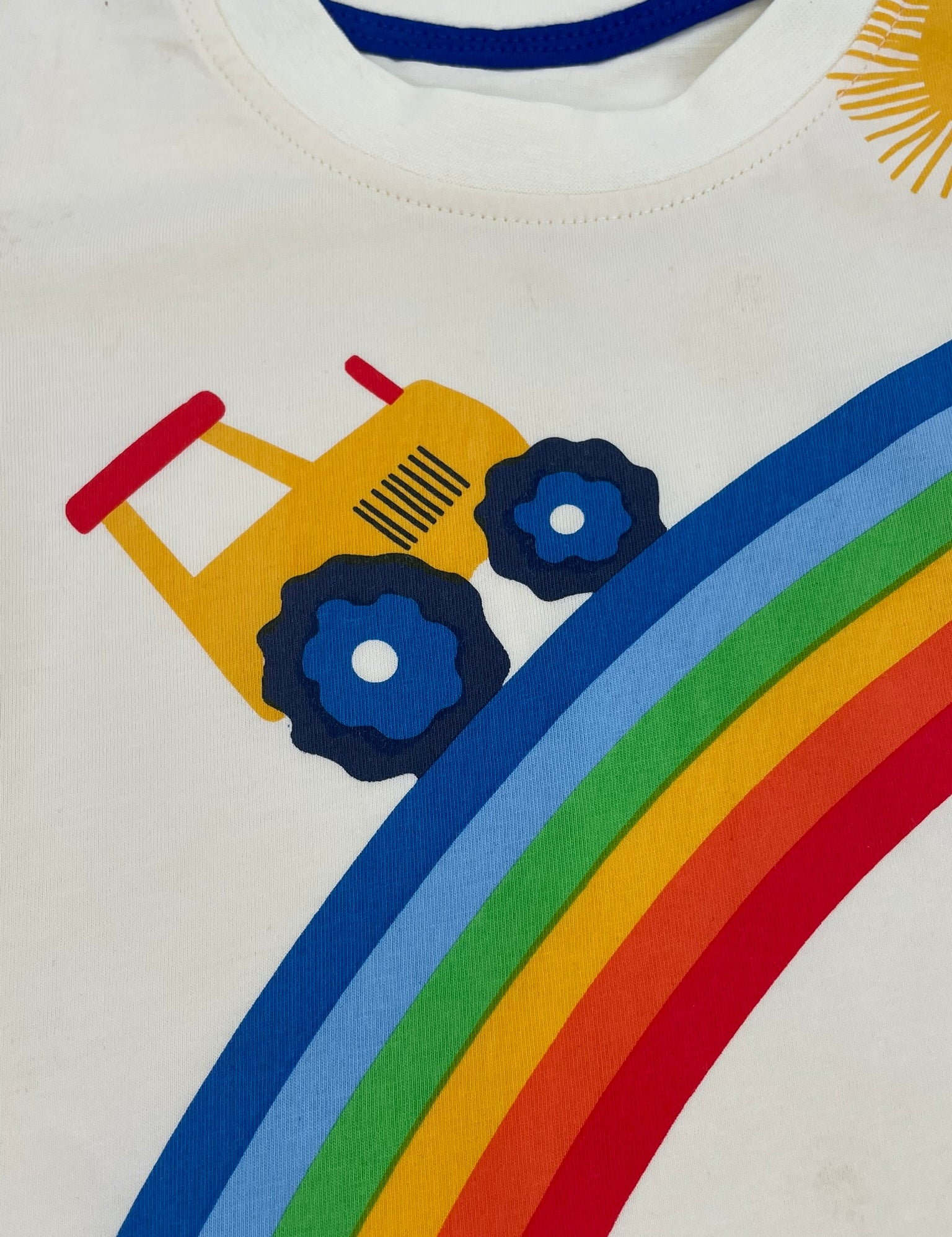 Regenbogen-Traktor-Set für Jungen
